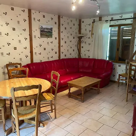 Holiday home Espace Famille Montmillon